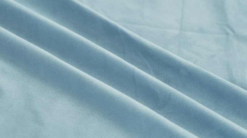 Highly elasticized sheepskin Dual-face suede